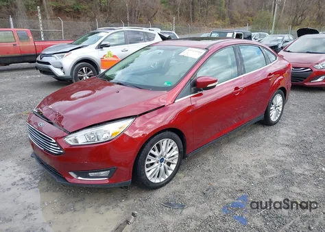 2017 Ford Focus Titanium из США, поврежденный, VIN 1FADP3J24HL267737